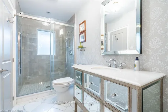 Additional property image - 4306 Lakeshore Rd