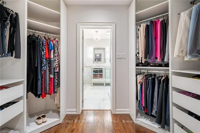 Additional property image - 4306 Lakeshore Rd