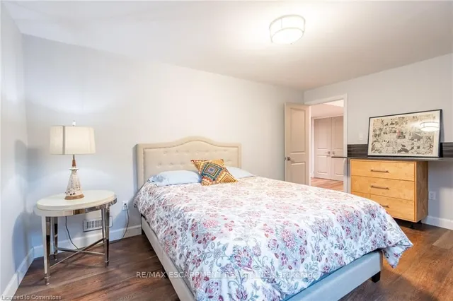 Additional property image - 4306 Lakeshore Rd