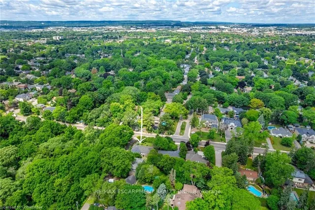 Additional property image - 4306 Lakeshore Rd