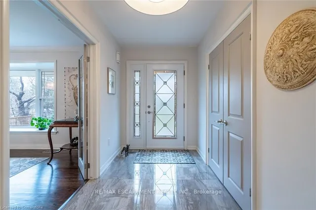 Additional property image - 4306 Lakeshore Rd