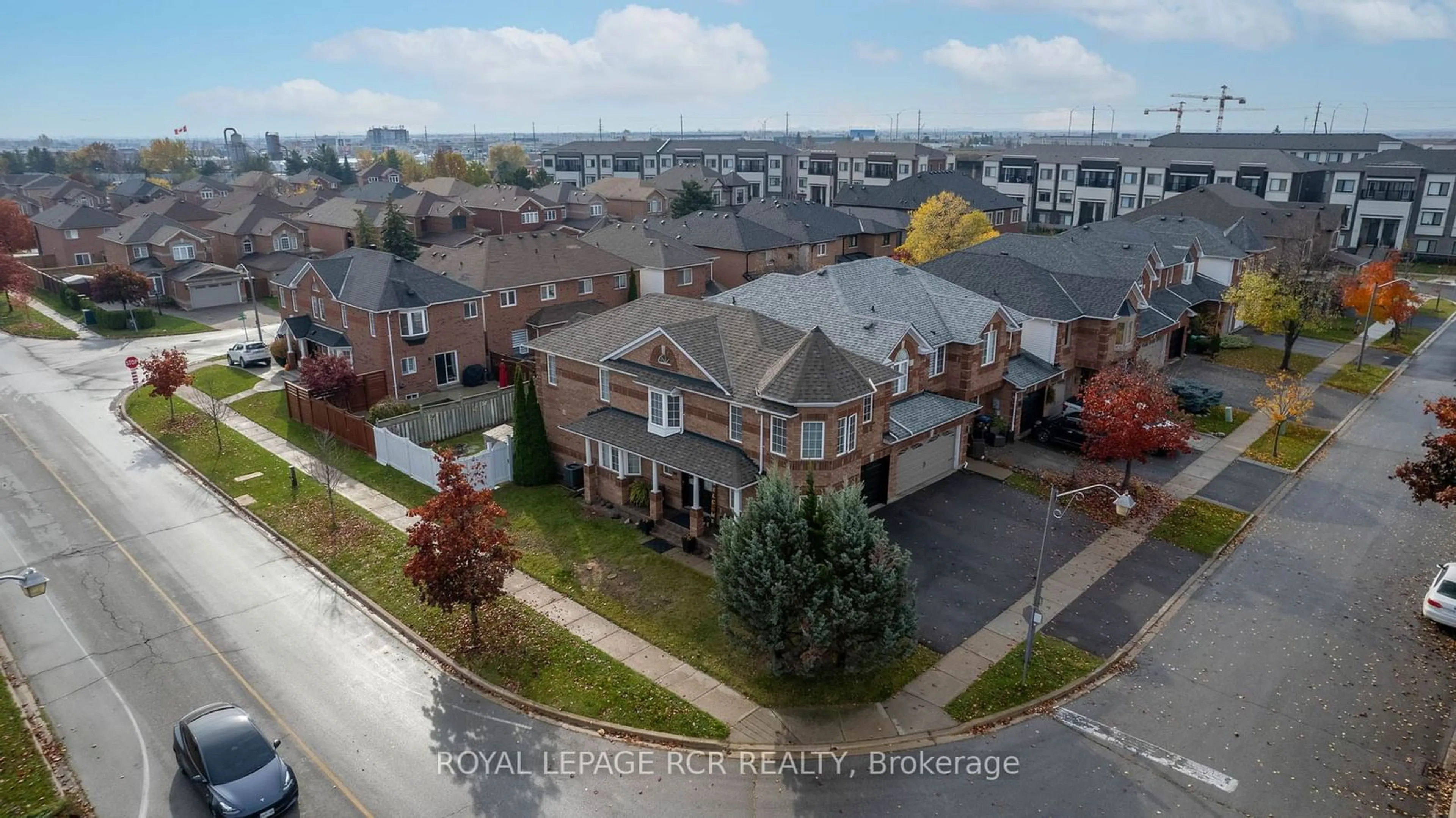 Frontside or backside of a home, the street view for 160 Landsbridge St, Caledon Ontario L7E 2E1