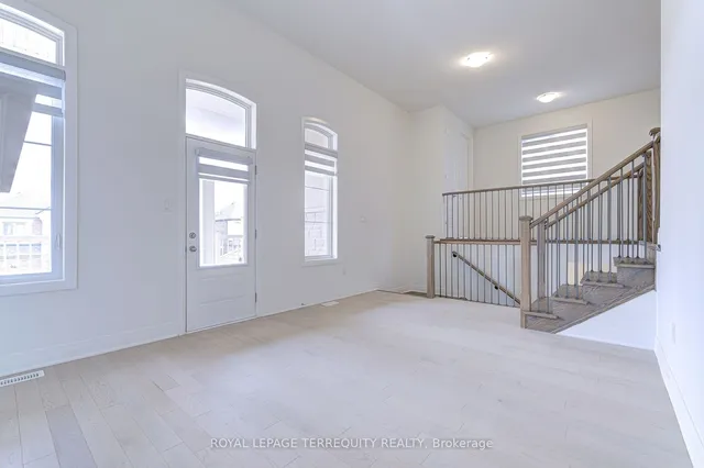 Additional property image - 945 Chestnut Hts