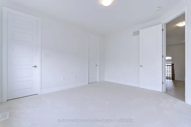 Additional property image - 945 Chestnut Hts