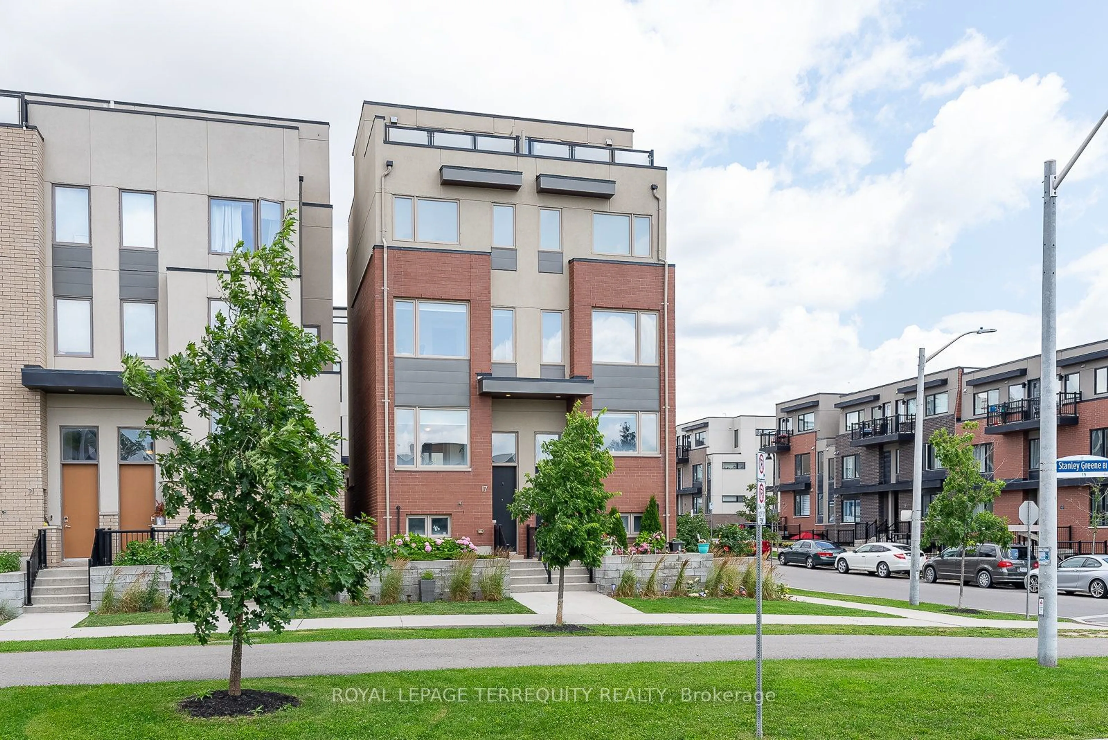 A pic from exterior of the house or condo, the front or back of building for 17 Stanley Greene Blvd, Toronto Ontario M3K 0B1