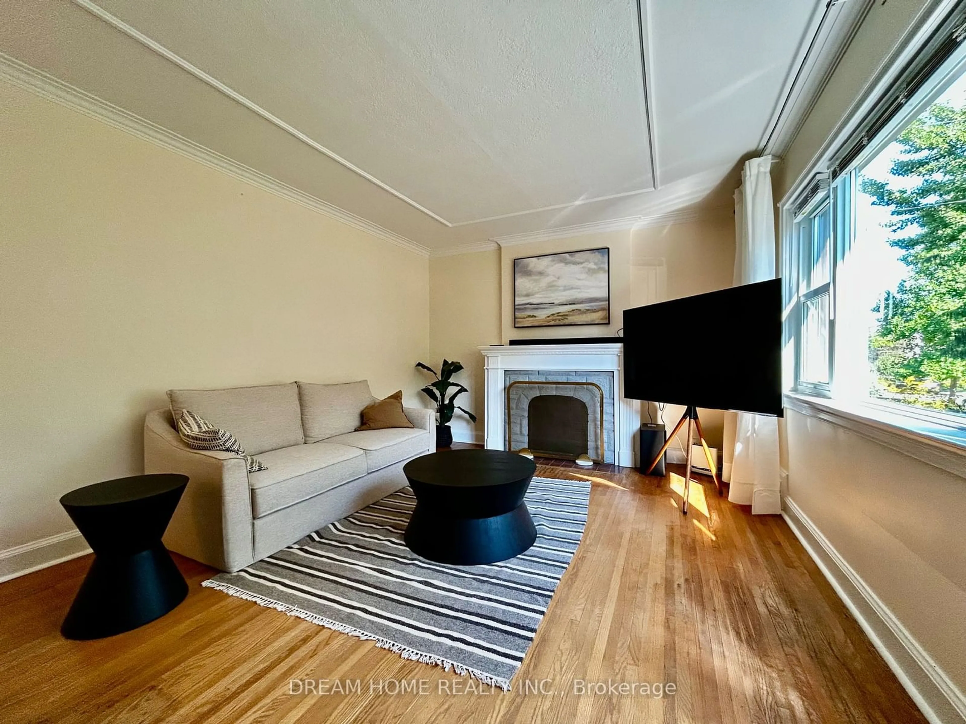 Living room, wood floors for 36 Thorndale Ave, Toronto Ontario M8X 1W9