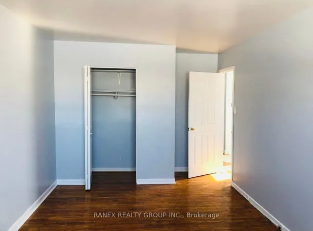 Additional property image - 6892 Darcel Ave