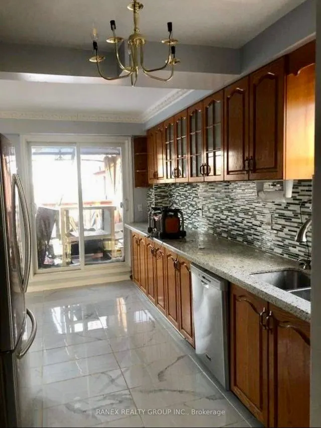 Additional property image - 6892 Darcel Ave