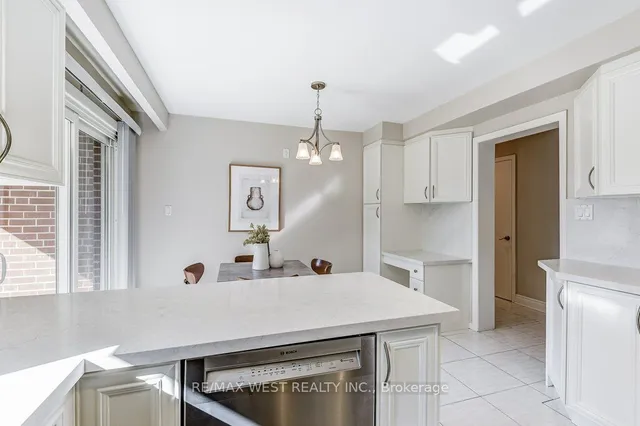 Additional property image - 120 Neilson Dr