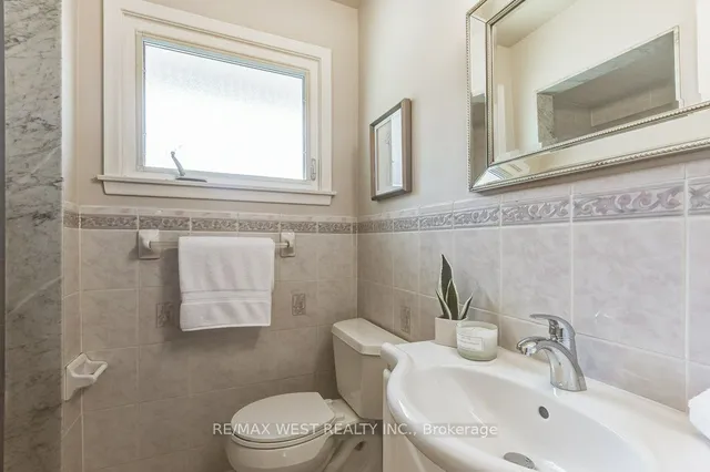 Additional property image - 120 Neilson Dr