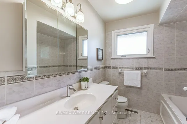 Additional property image - 120 Neilson Dr