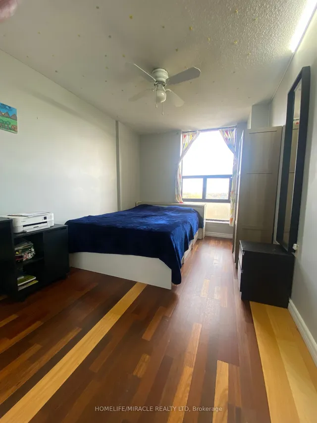 Additional property image - 18 Knightsbridge Rd Unit 903