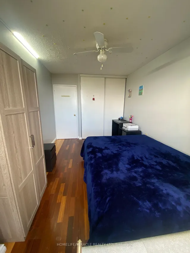 Additional property image - 18 Knightsbridge Rd Unit 903