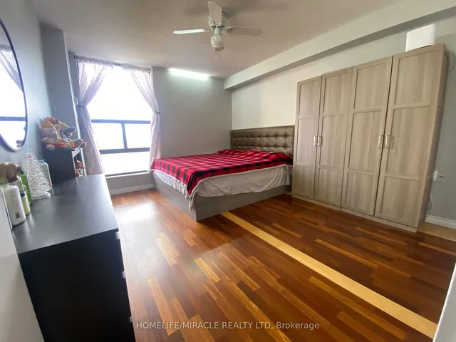 Additional property image - 18 Knightsbridge Rd Unit 903