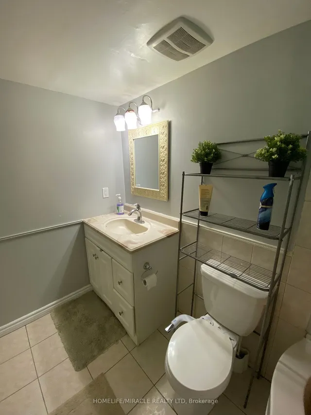 Additional property image - 18 Knightsbridge Rd Unit 903