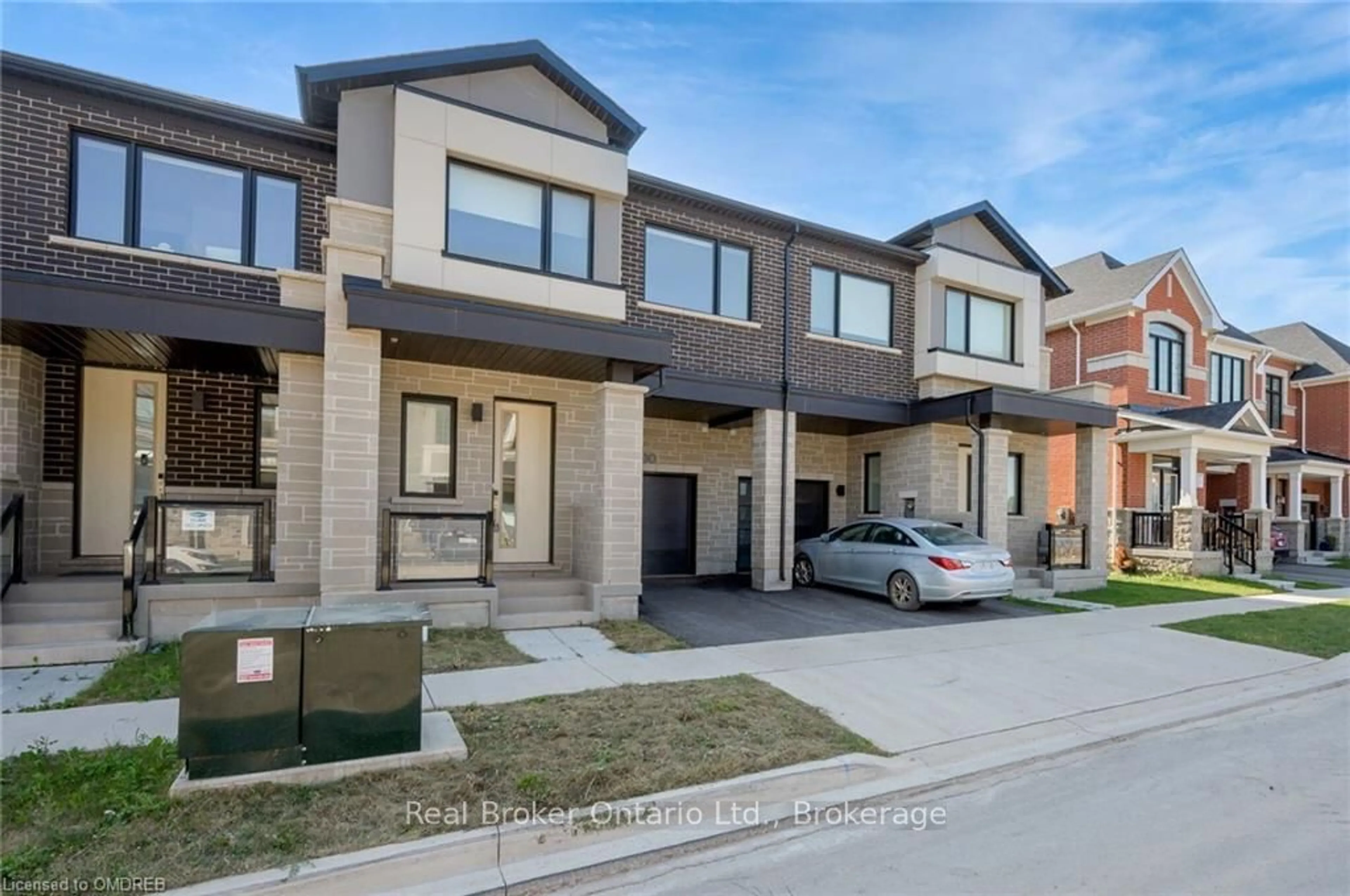 A pic from exterior of the house or condo, the street view for 1200 ANSON GATE, Oakville Ontario L6H 7H5