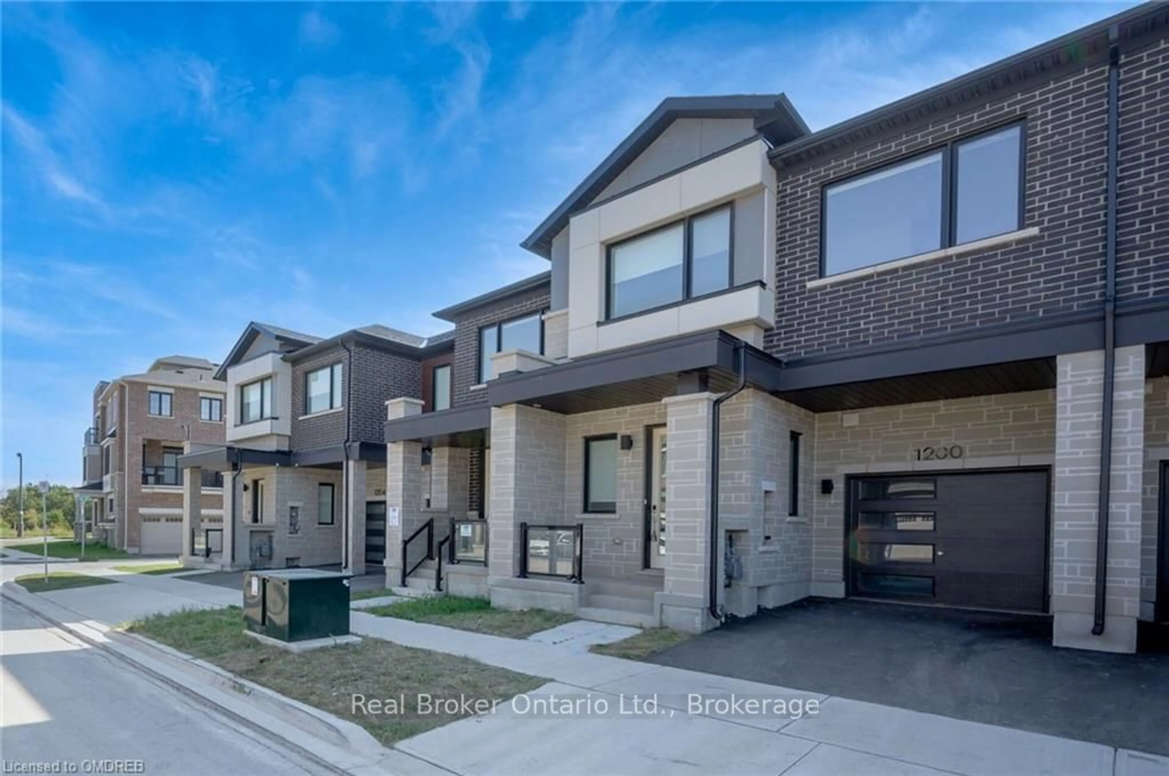 A pic from exterior of the house or condo, the street view for 1200 ANSON GATE, Oakville Ontario L6H 7H5