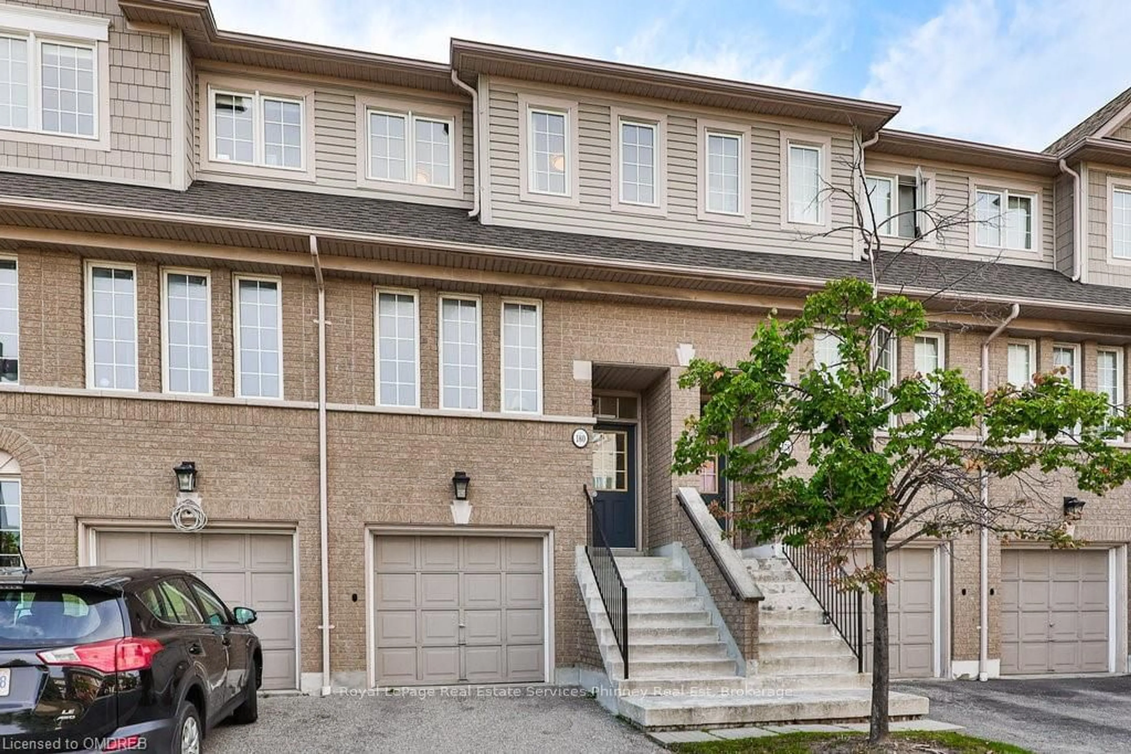 A pic from exterior of the house or condo, the street view for 4950 ALBINA Way #180, Mississauga Ontario L4Z 4J6