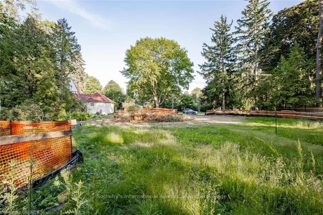 Additional property image - 2381 LAKESHORE Rd