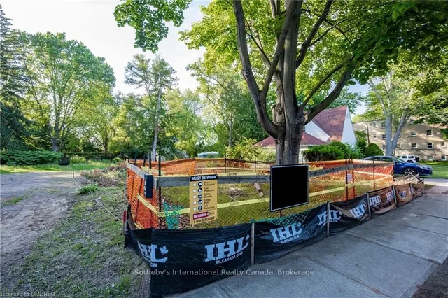 Additional property image - 2381 LAKESHORE Rd