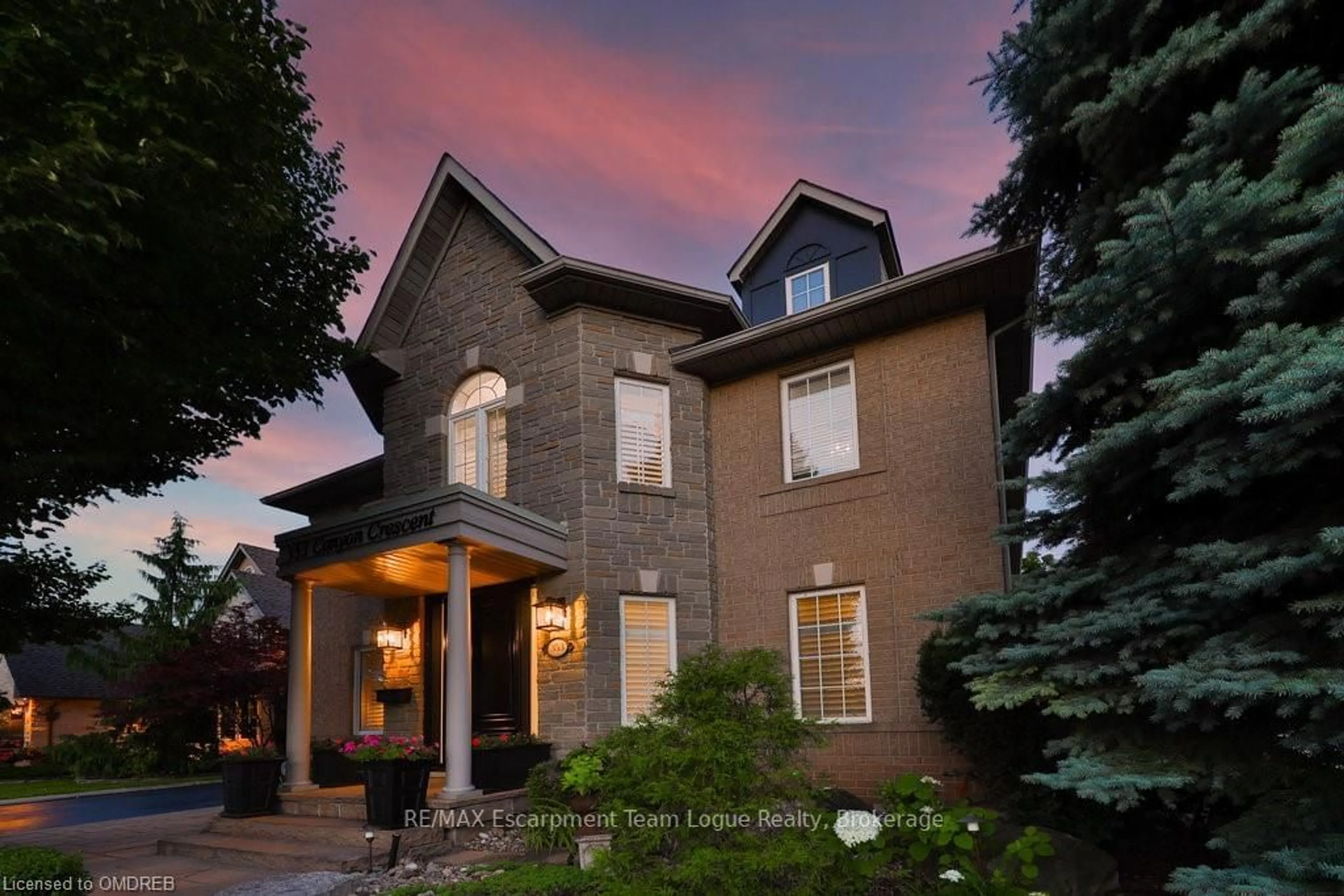 Home with brick exterior material for 353 CANYON Cres, Oakville Ontario L6H 5T3