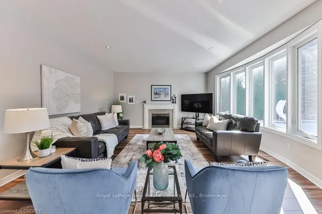 Additional property image - 1688 GLENVISTA Dr