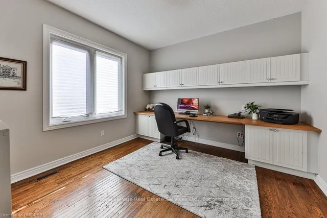 Additional property image - 1688 GLENVISTA Dr