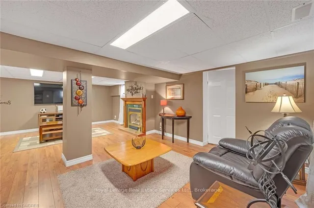Additional property image - 1381 CONSTANCE Dr