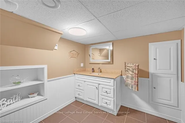 Additional property image - 1381 CONSTANCE Dr