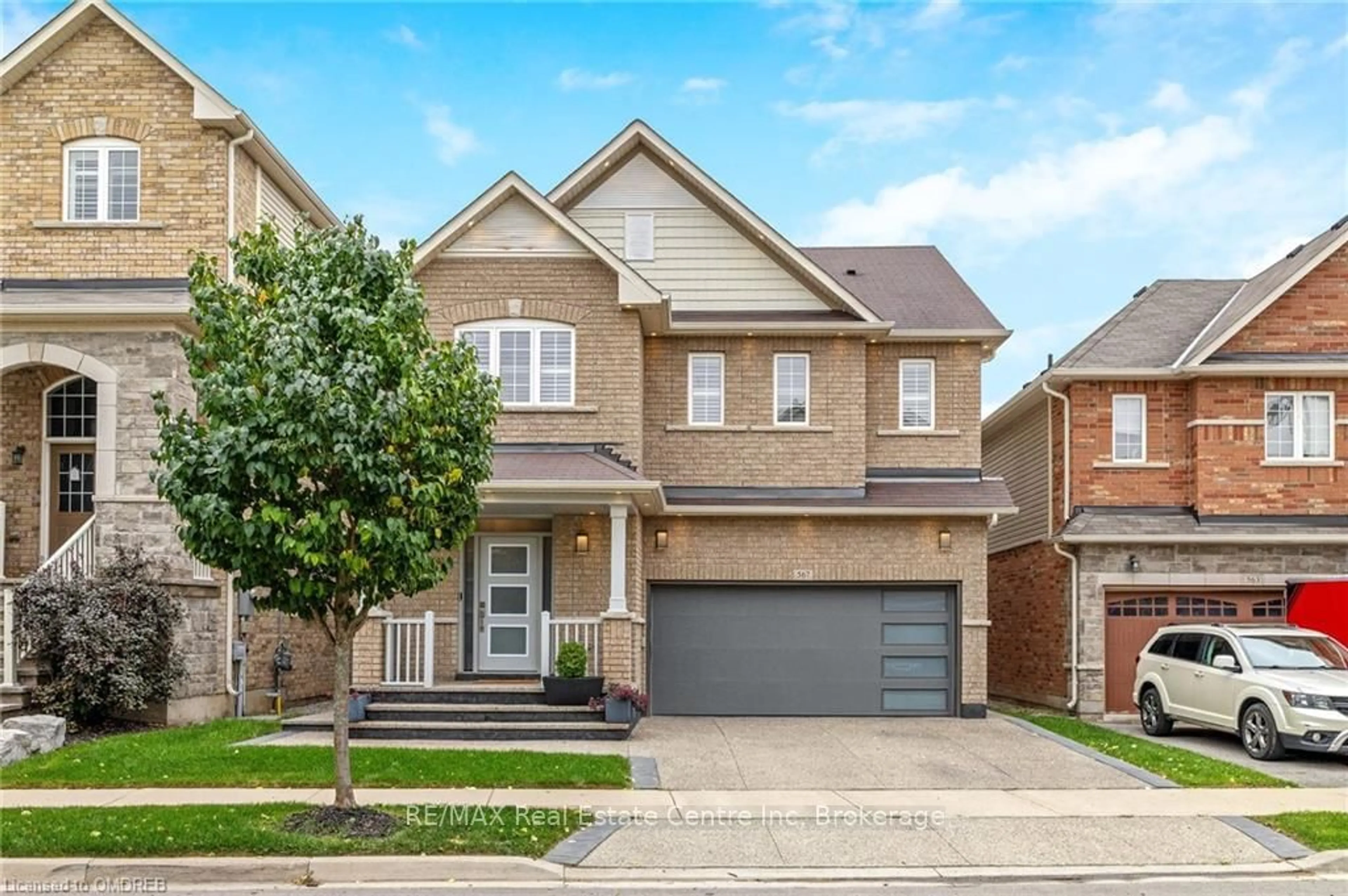 Home with brick exterior material for 567 SANDERSON Cres, Milton Ontario L9T 8L9