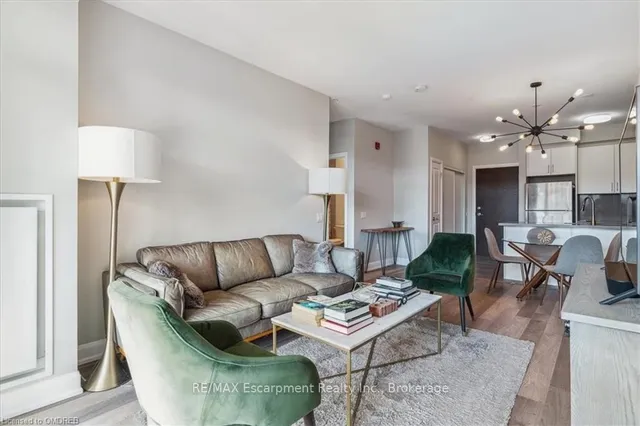 Additional property image - 216 OAK PARK BLVD Blvd Unit 302