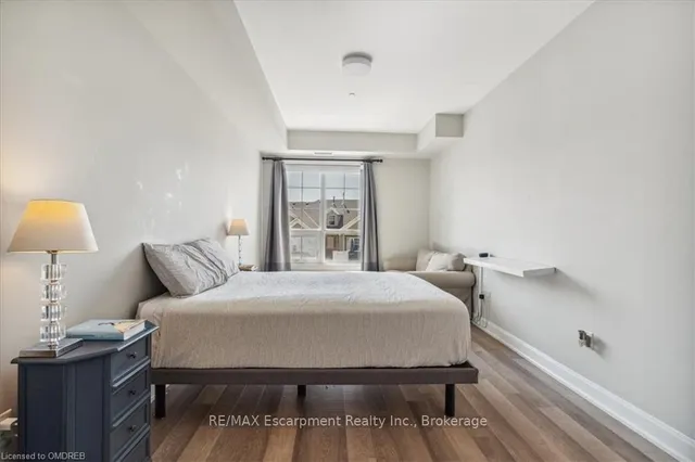 Additional property image - 216 OAK PARK BLVD Blvd Unit 302