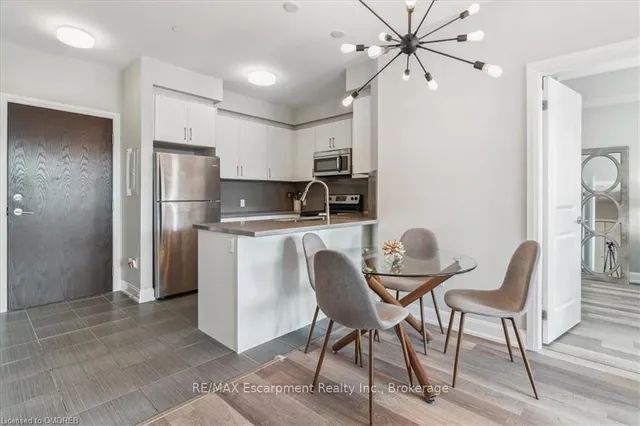 Additional property image - 216 OAK PARK BLVD Blvd Unit 302