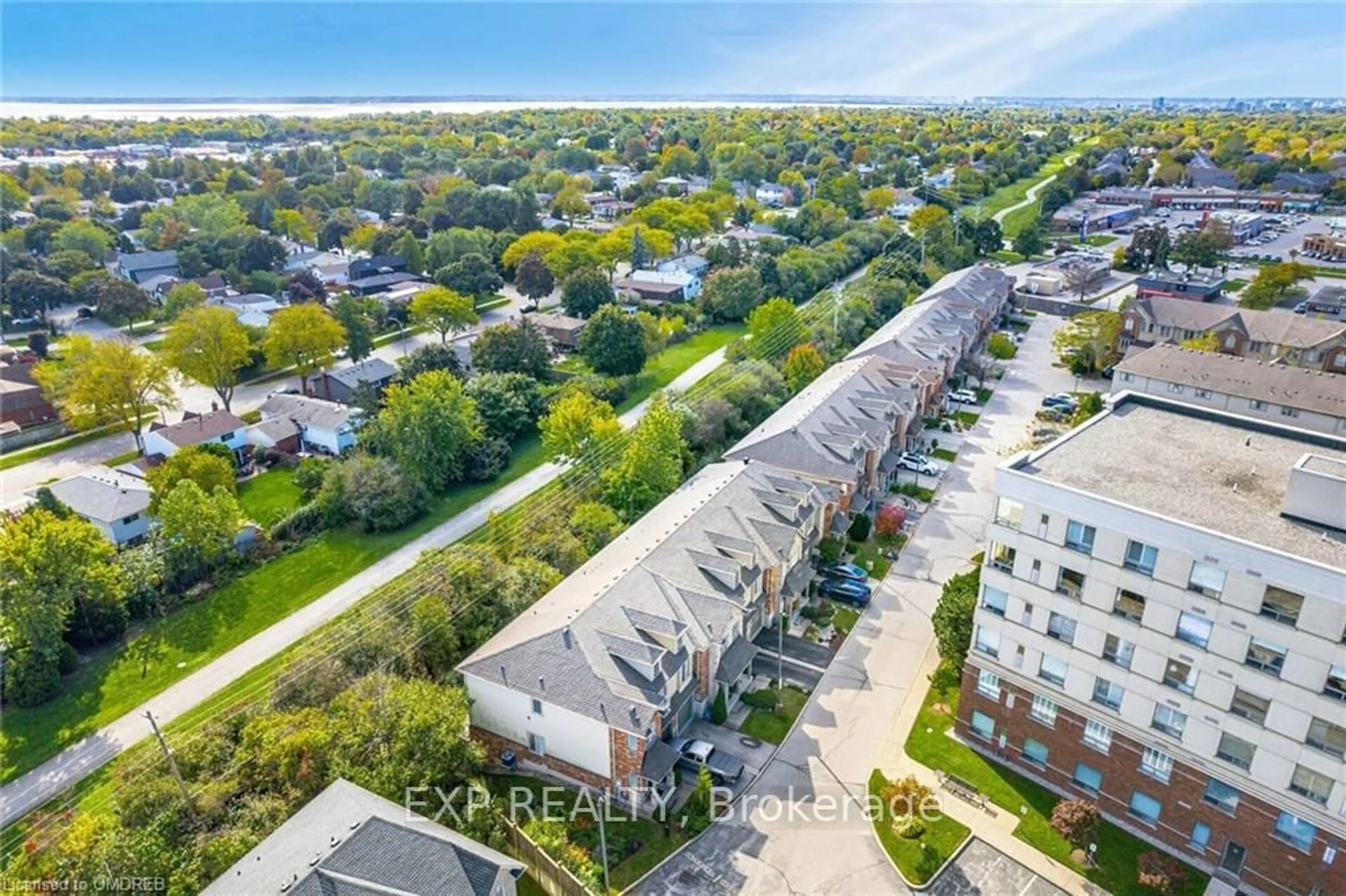 A pic from exterior of the house or condo, the street view for 5064 MERCER, Burlington Ontario L7L 0A4