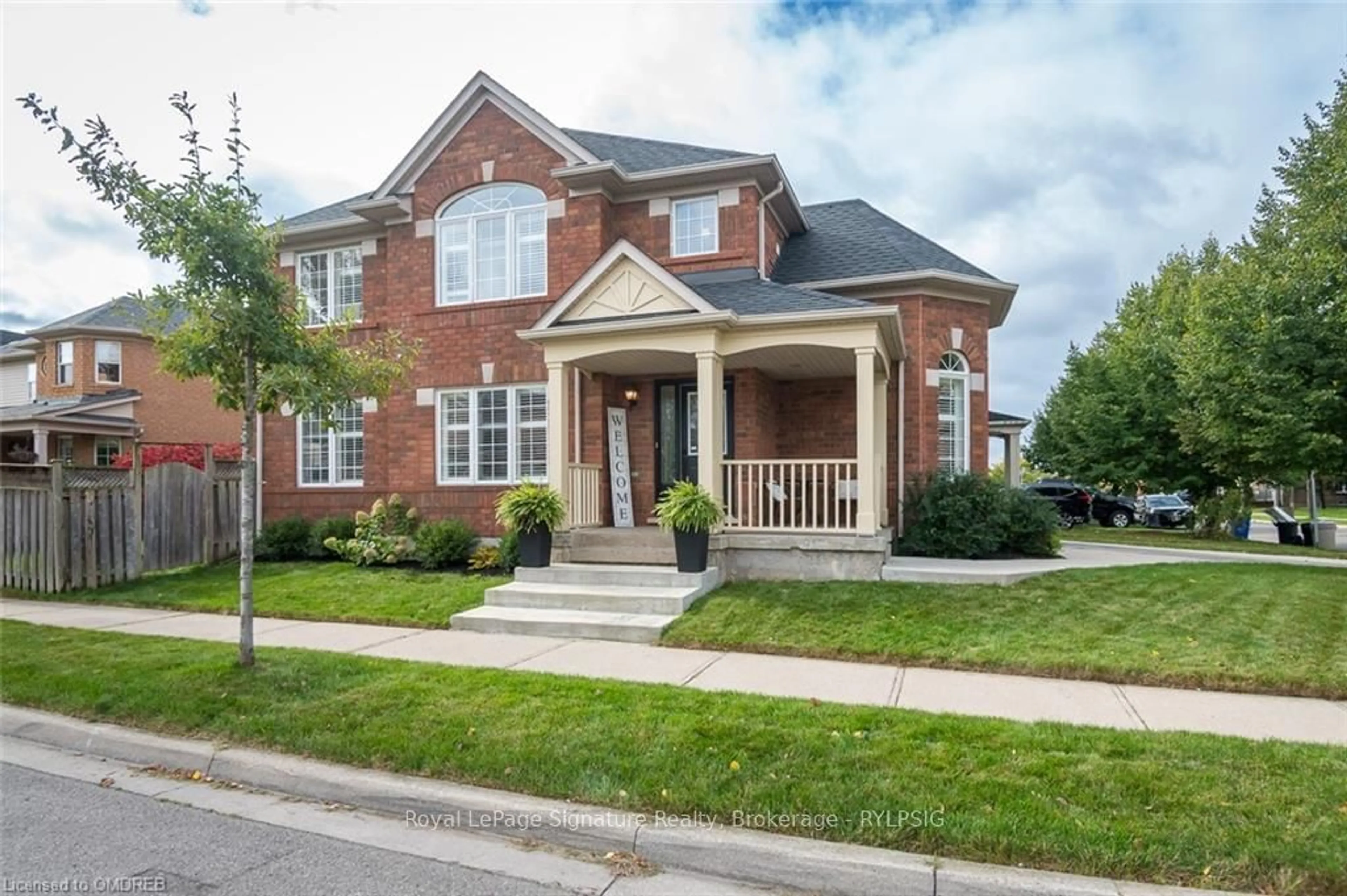 Home with brick exterior material for 687 IRVING Terr, Milton Ontario L9T 6H5