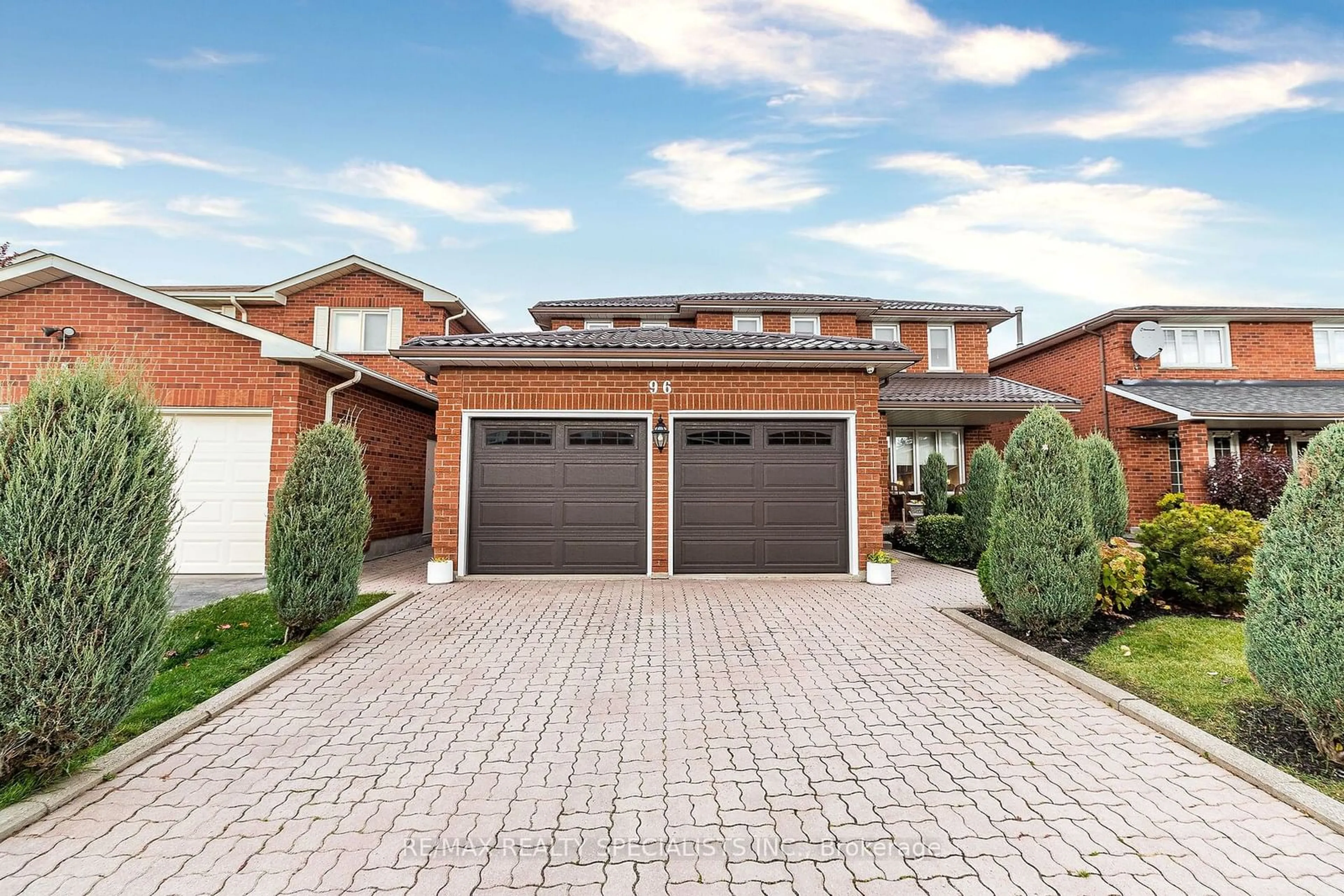 Home with brick exterior material for 96 Nipissing Cres, Brampton Ontario L6S 4Z9