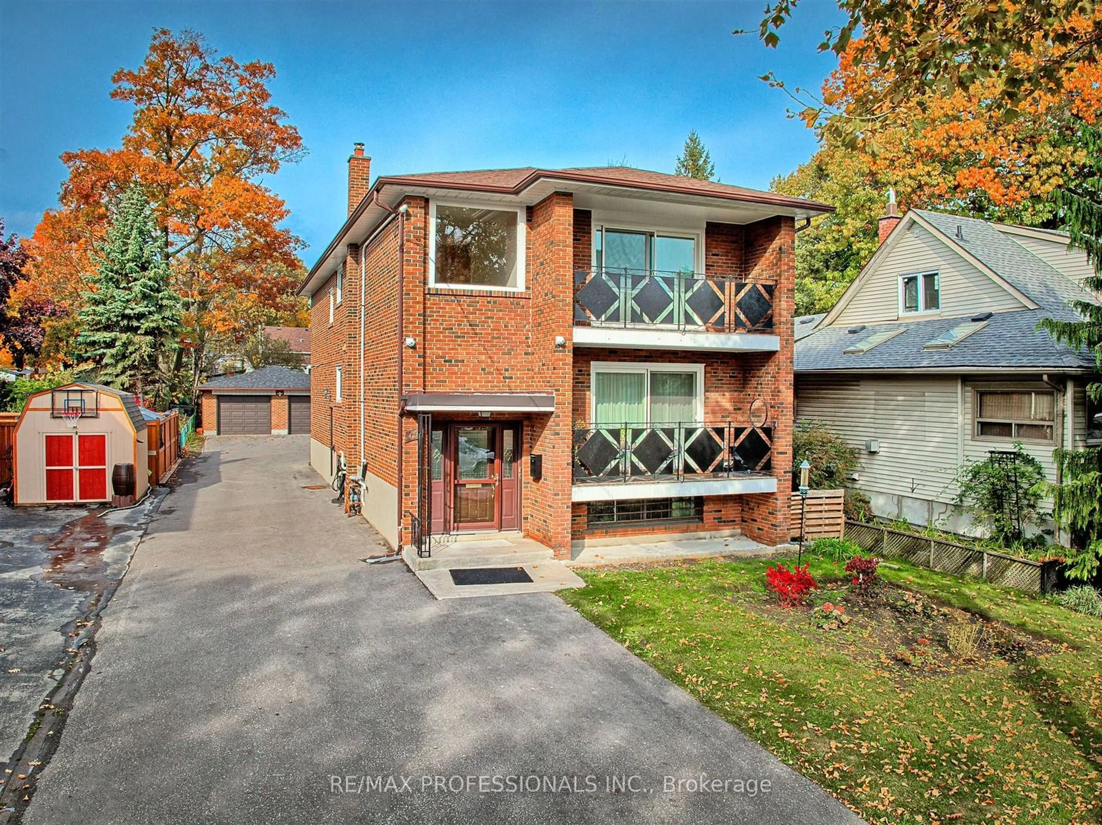 Home with brick exterior material for 16 Muskoka Ave, Toronto Ontario M8W 1H3