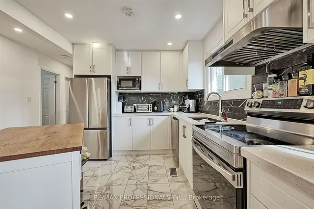 Additional property image - 16 Muskoka Ave