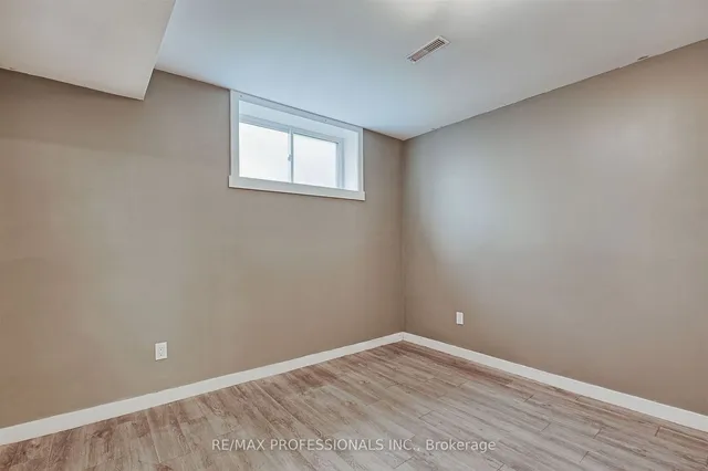 Additional property image - 16 Muskoka Ave