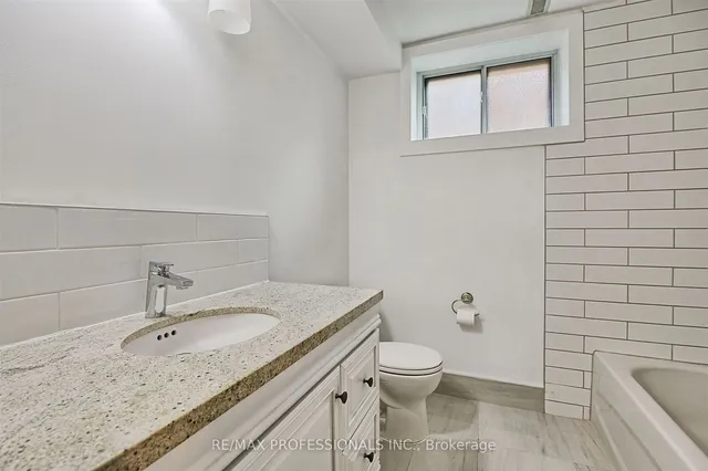 Additional property image - 16 Muskoka Ave