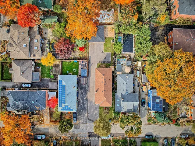 Additional property image - 16 Muskoka Ave