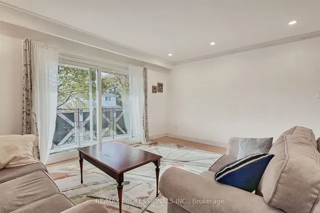 Additional property image - 16 Muskoka Ave