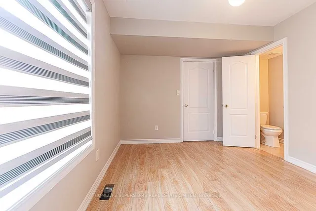 Additional property image - 9 Shiff Cres
