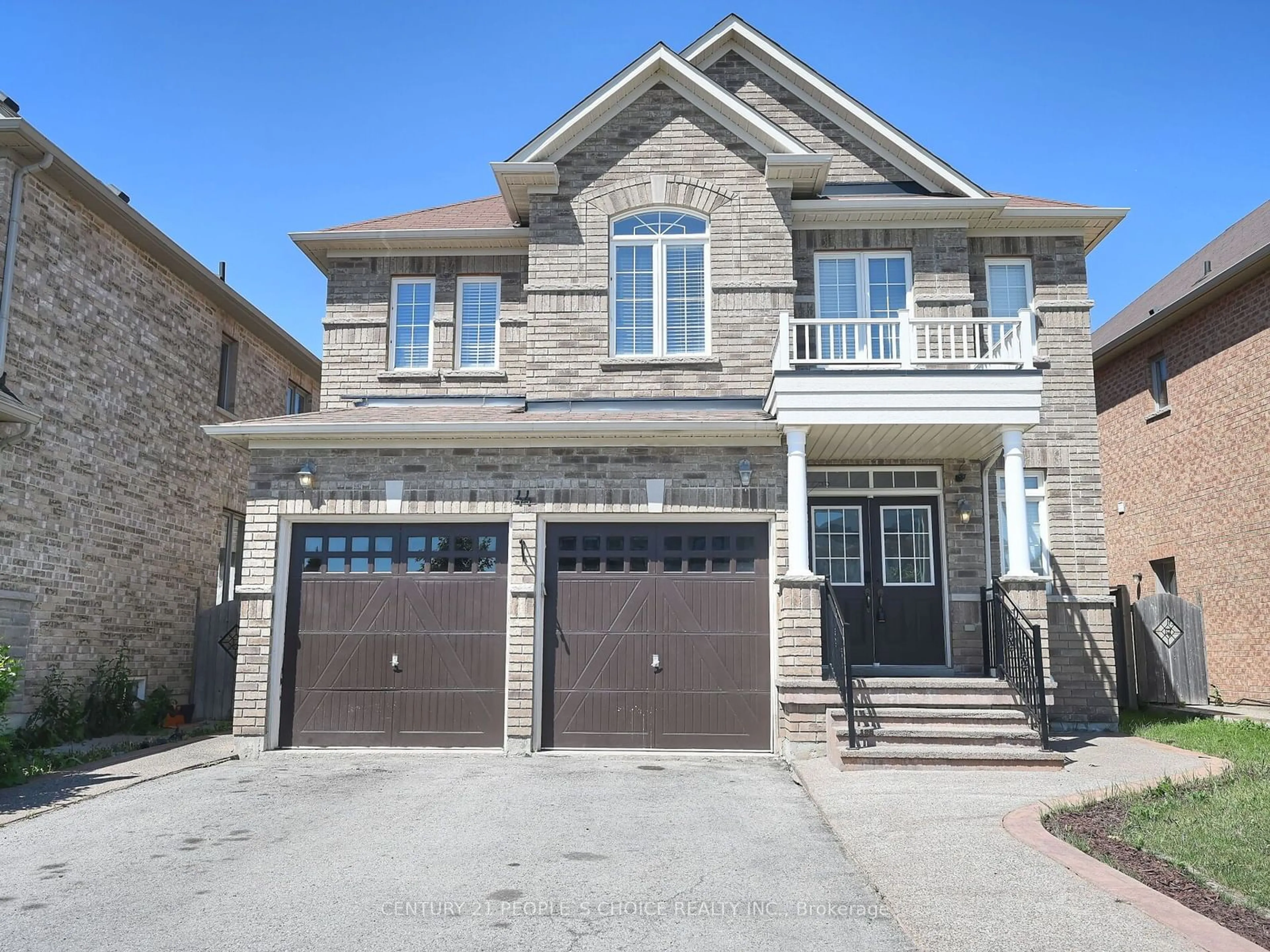 Home with brick exterior material for 44 Gardenbrooke Tr, Brampton Ontario L6P 3J3