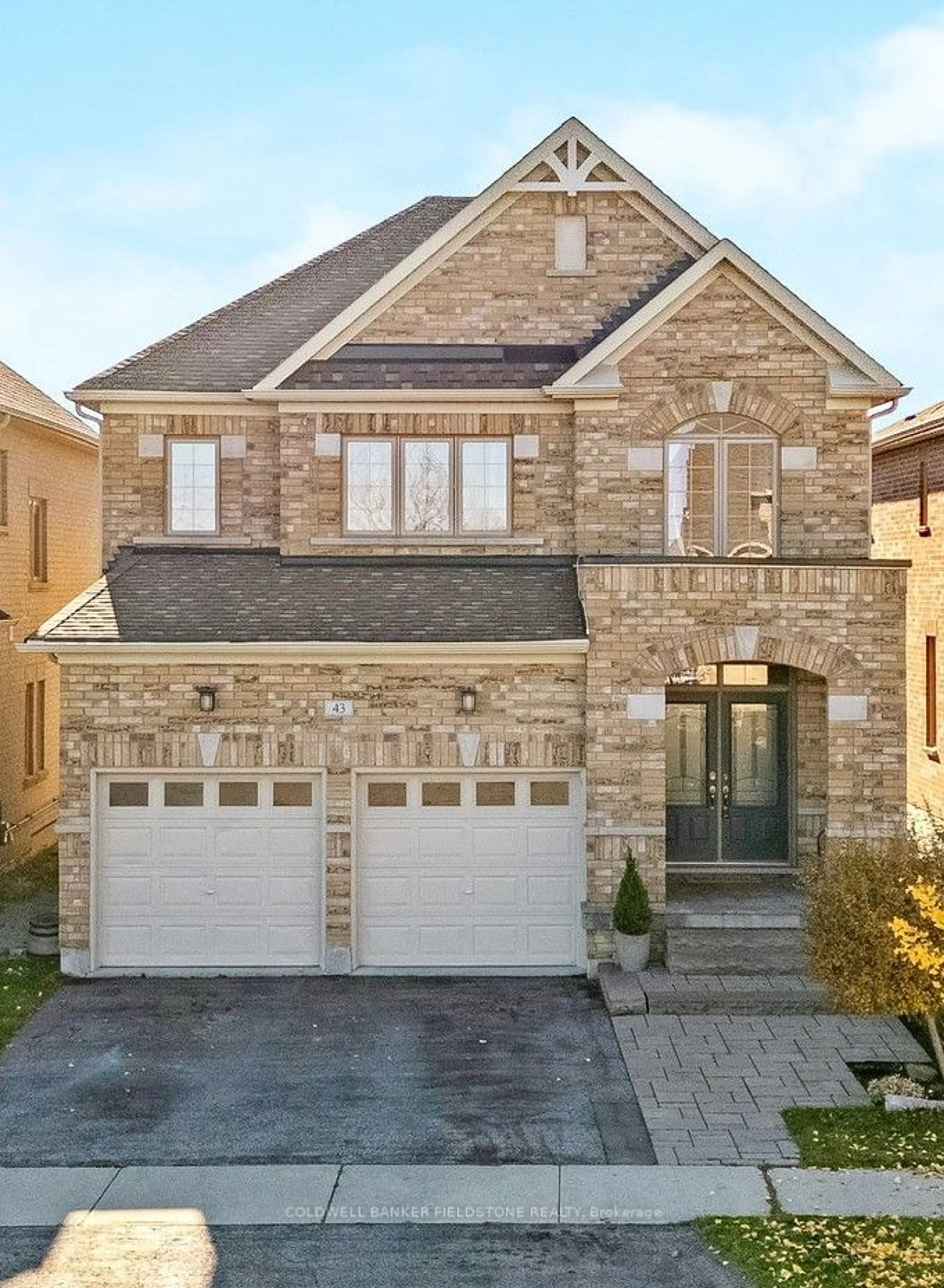 Home with brick exterior material for 43 Jolana Cres, Halton Hills Ontario L7G 0G4