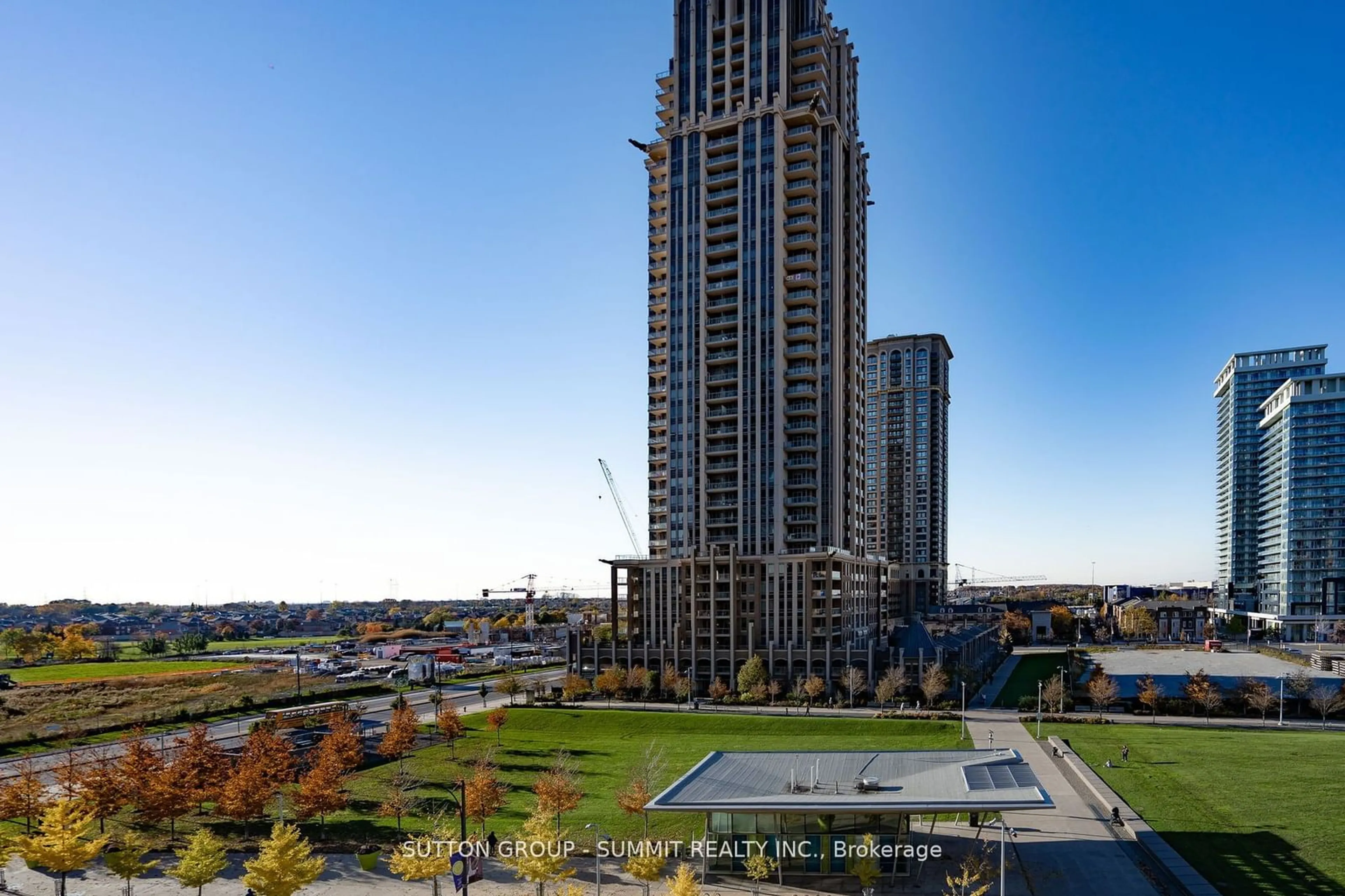 A pic from exterior of the house or condo, the view of city buildings for 350 Princess Royal Dr #1805, Mississauga Ontario L5B 4N1