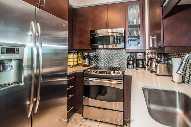 Additional property image - 1900 Lake Shore Blvd Unit 1709