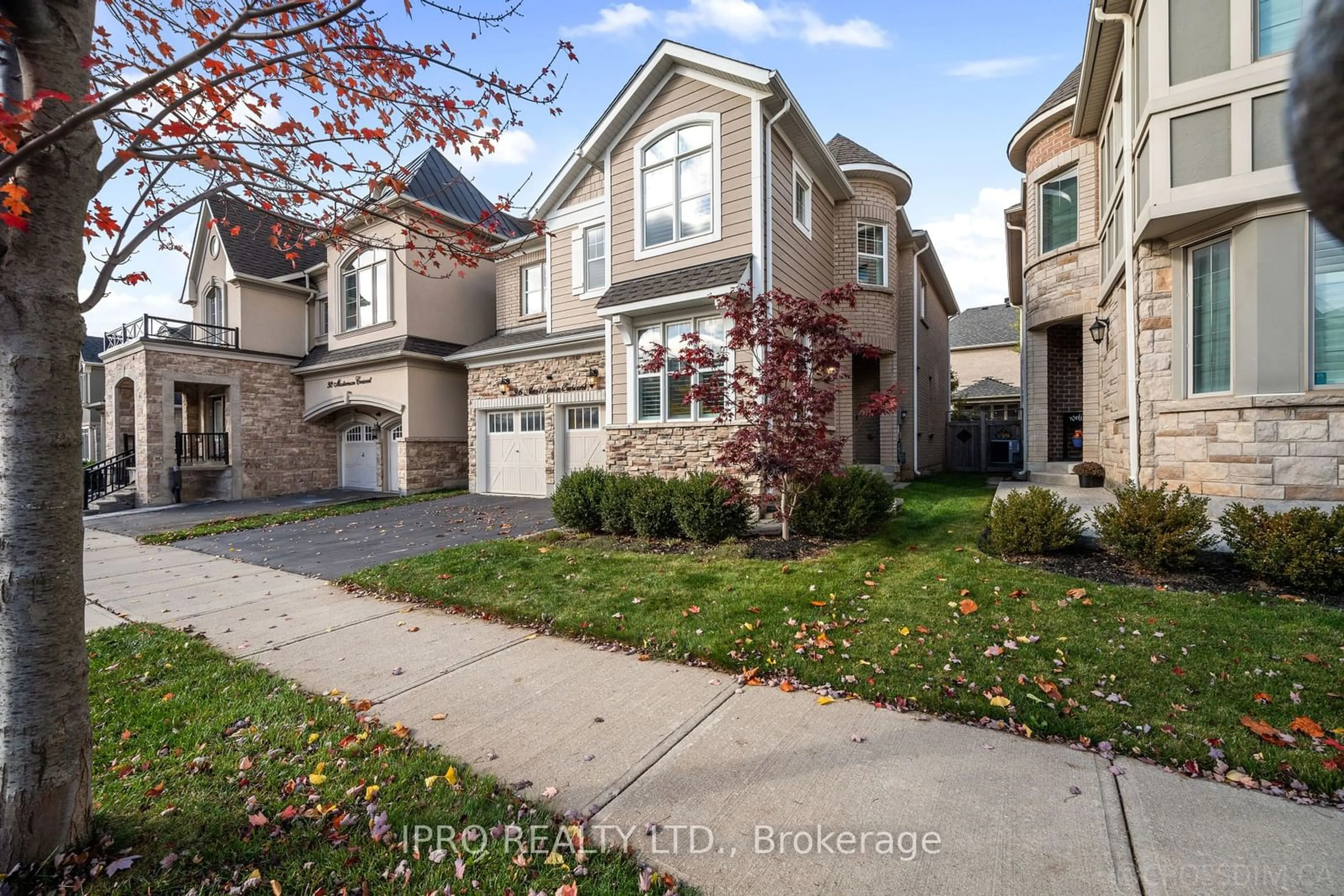 A pic from exterior of the house or condo, the street view for 96 Masterman Cres, Oakville Ontario L6M 4J9