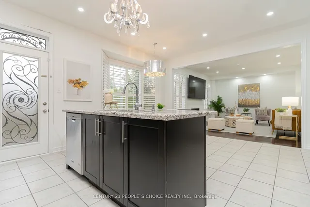 Additional property image - 203 Allegro Dr