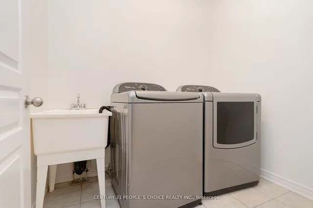 Additional property image - 203 Allegro Dr